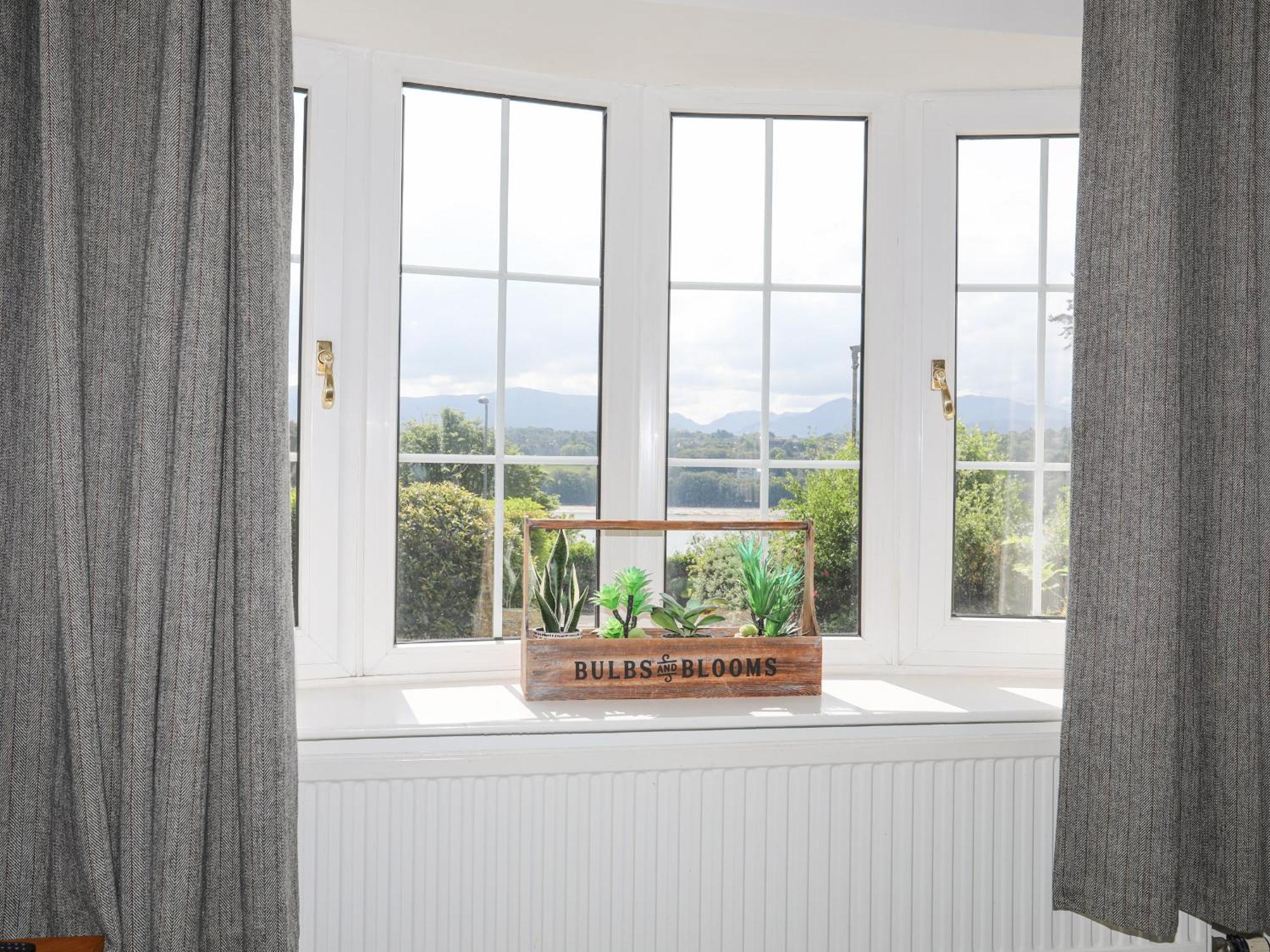 Holiday home Sea View Menai Bridge